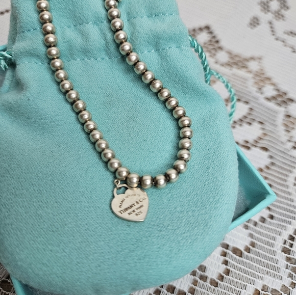 Tiffany & Co. Blue Heart Tag Bracelet - Picture 4 of 8